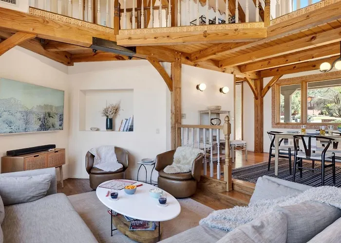 Holiday home Timber Rock Retreat By Avantstay Oak Creek