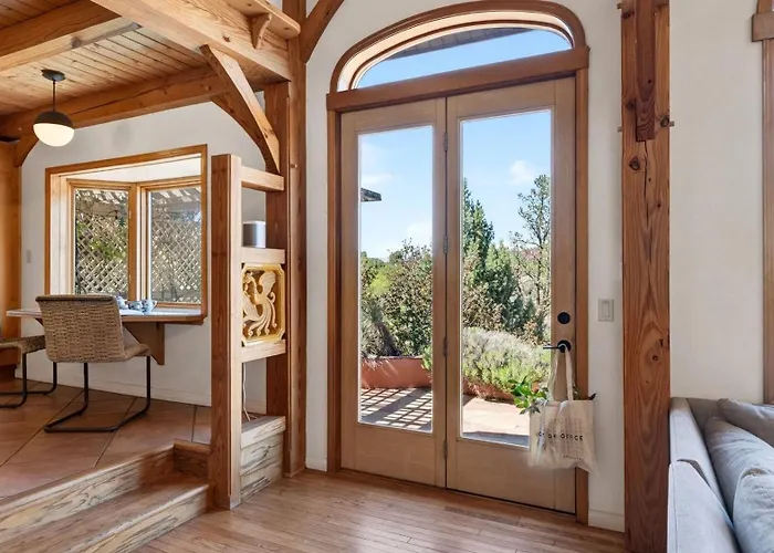 Timber Rock Retreat By Avantstay Oak Creek